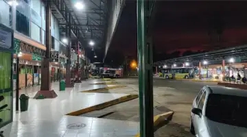 Imagen de terminal de terminal de puerto iguazu