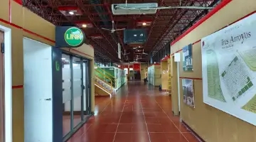 Imagen de terminal de terminal de tres arroyos